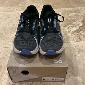 On Cloudeclipse men’s size 9.5 - color black frost